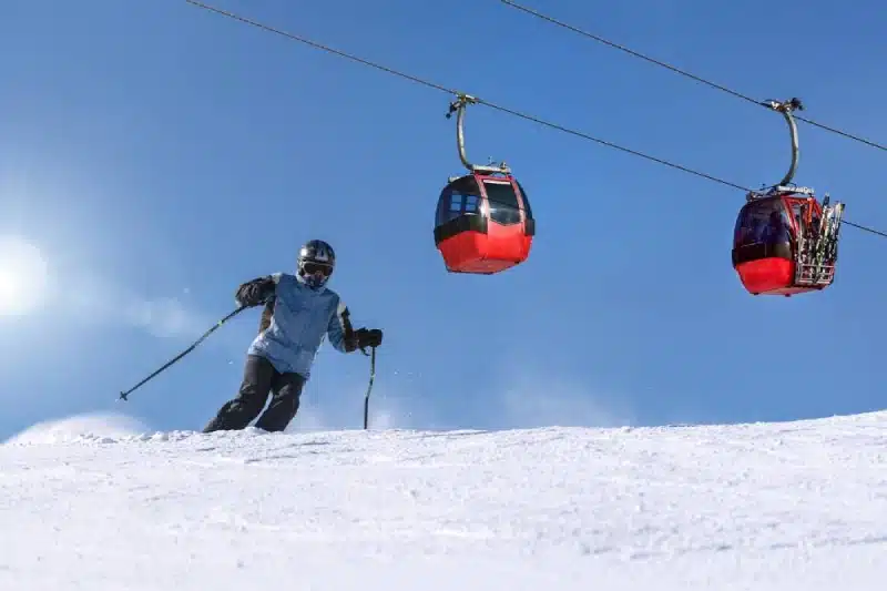 10 stations de ski abordables en Europe