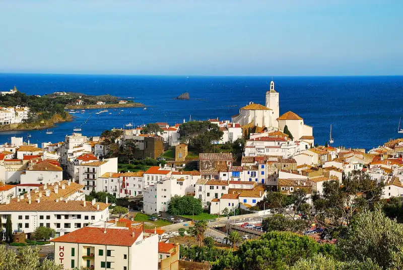 ou dormir a cadaques