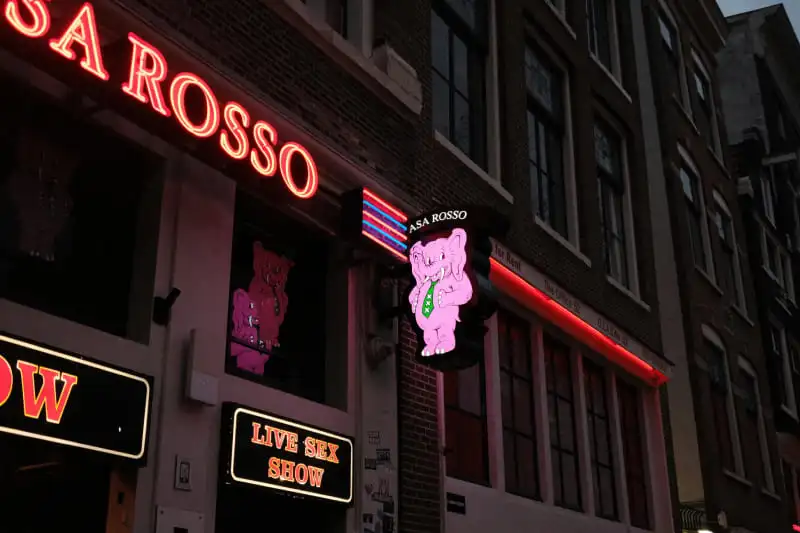 vitrine quartier rouge amsterdam