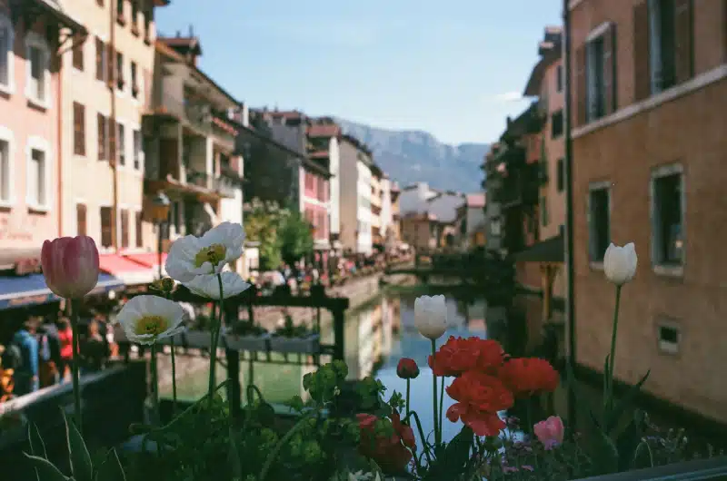 Canaux et ruelles de la vieille ville d’Annecy, surnommée la Venise des Alpes